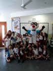 Centro Educacional Esplanada - Campo Grande - Zona Oeste - RJ - Ed. Infantil e Fundamental I - Visita do Brownie e Quiz animado. - cdigo foto:  12763